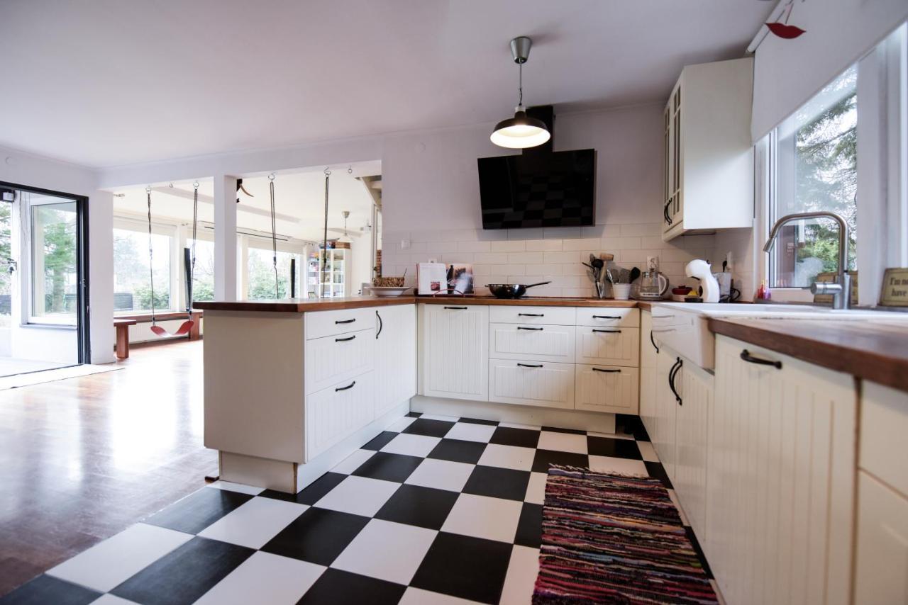 פיאזשנו Spacious 3 Bedroom Family Oasis With Sauna, 20 Min From Warsaw מראה חיצוני תמונה