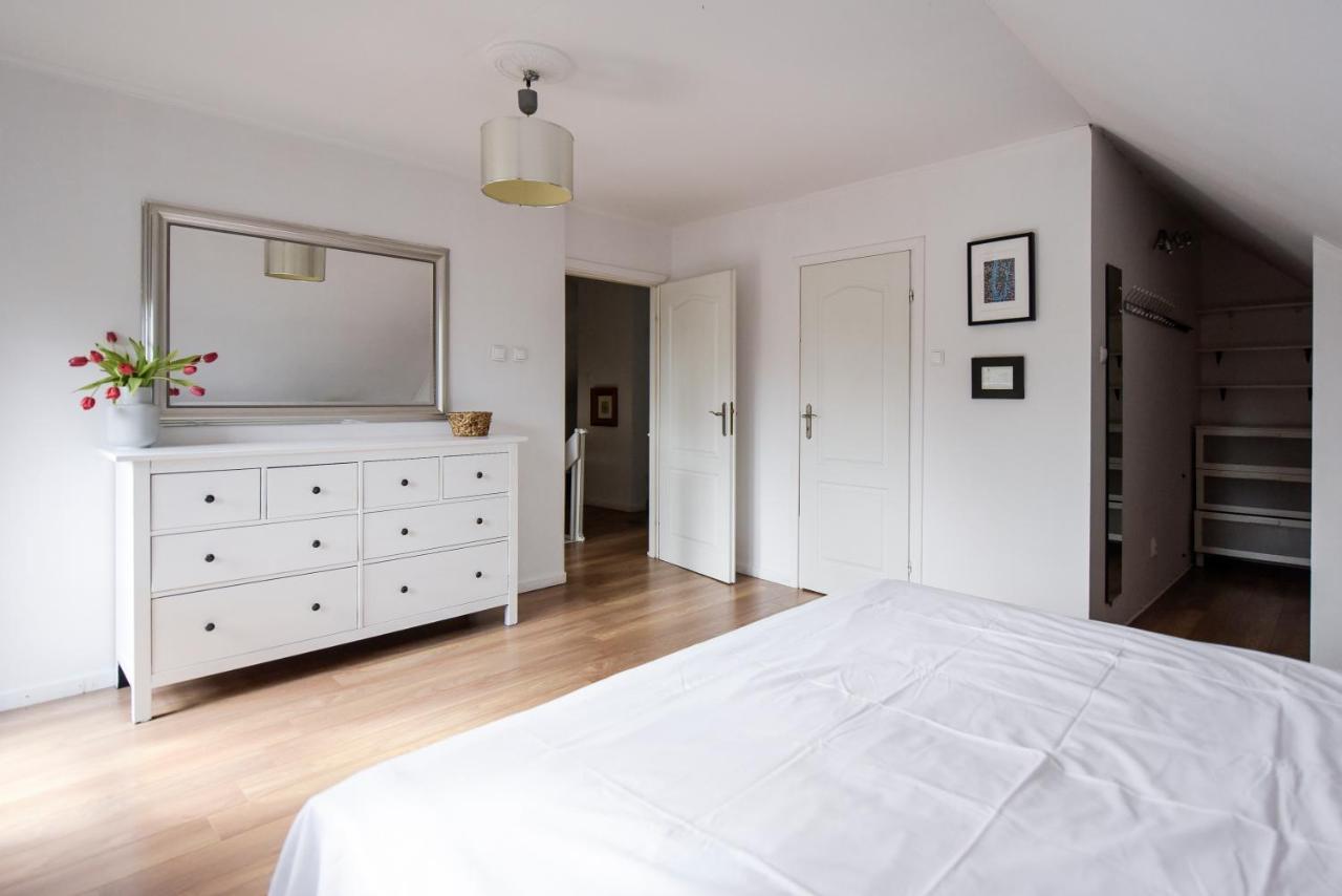 פיאזשנו Spacious 3 Bedroom Family Oasis With Sauna, 20 Min From Warsaw מראה חיצוני תמונה