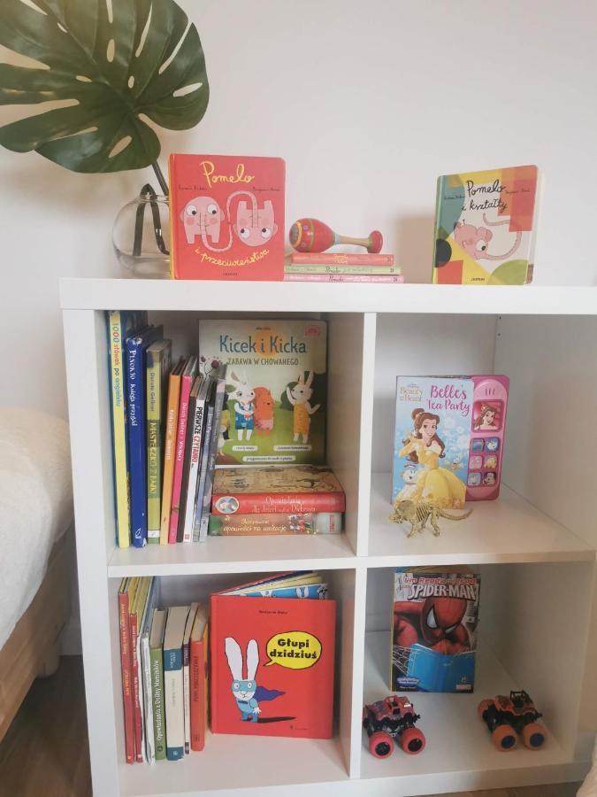 פיאזשנו Spacious 3 Bedroom Family Oasis With Sauna, 20 Min From Warsaw מראה חיצוני תמונה